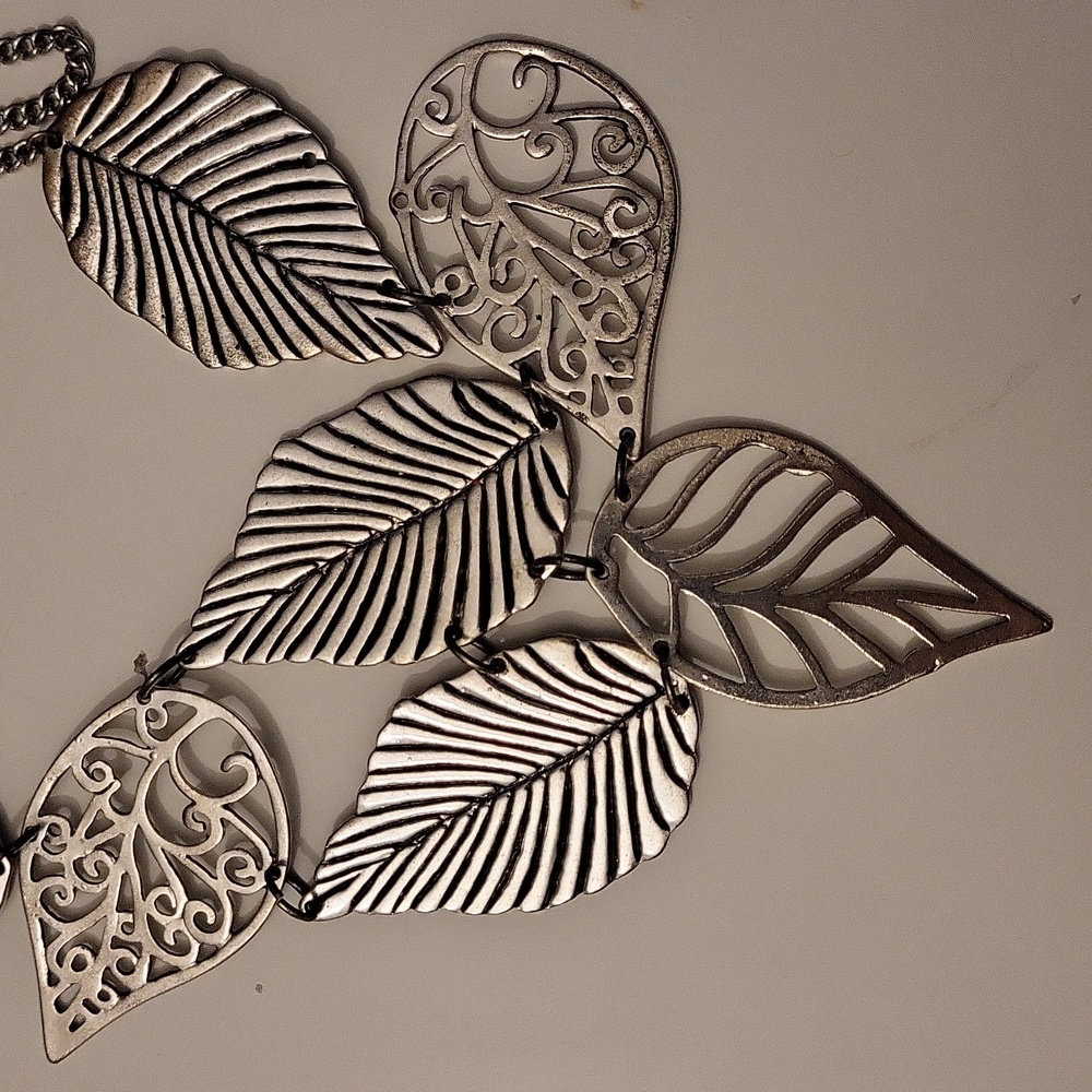 "Silver Leaf" Necklace